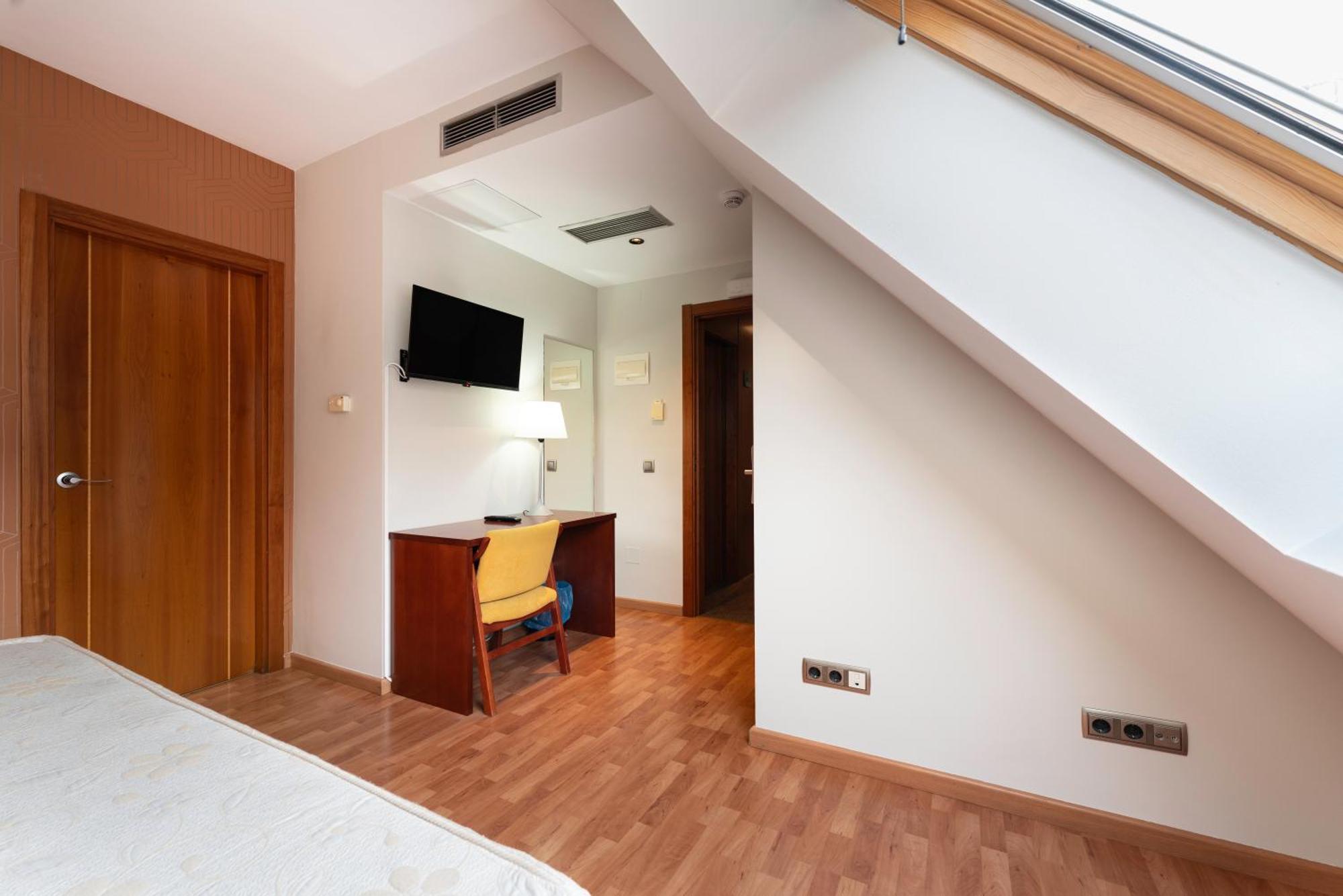 Hotel Dona Urraca Самора Екстер'єр фото